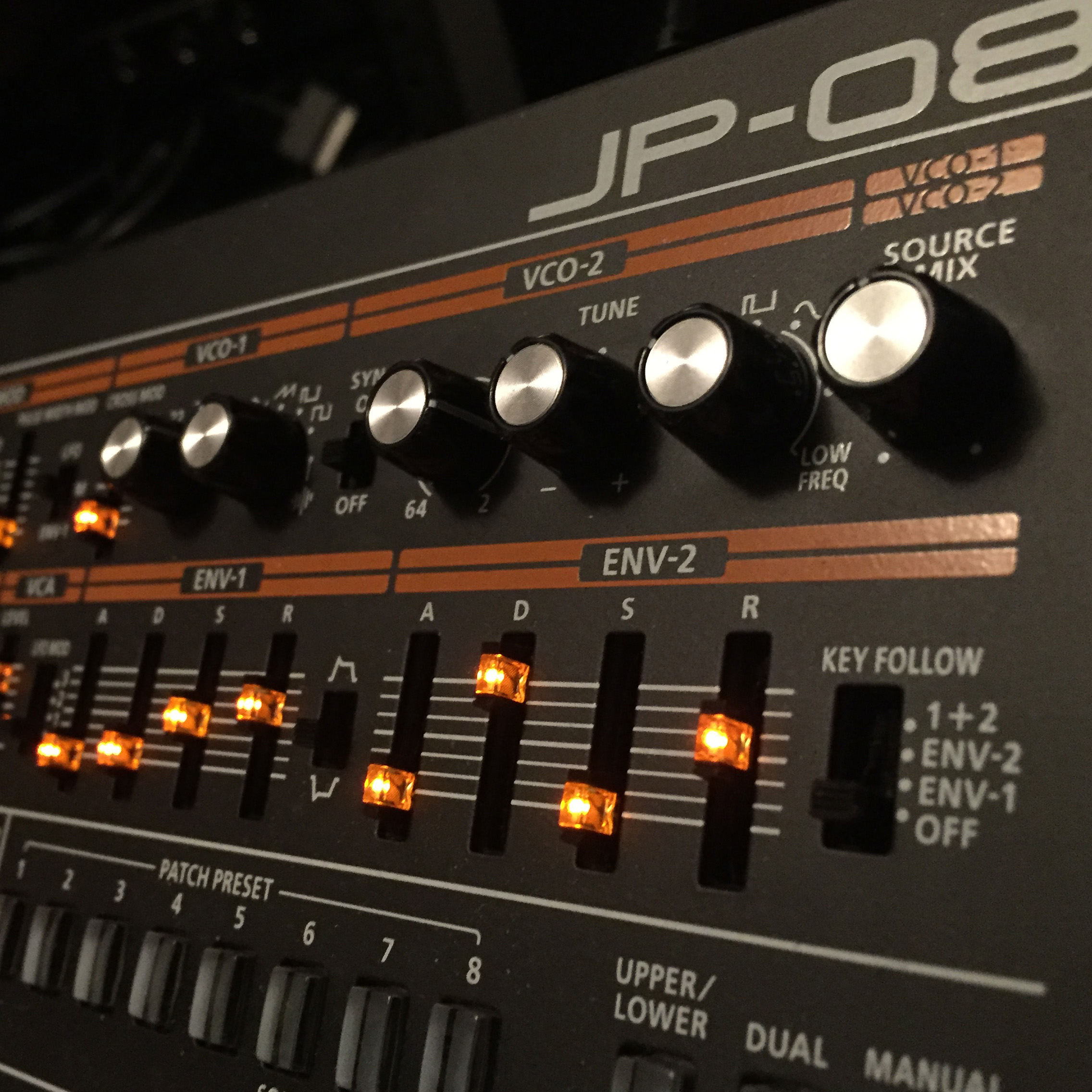 Roland JP08